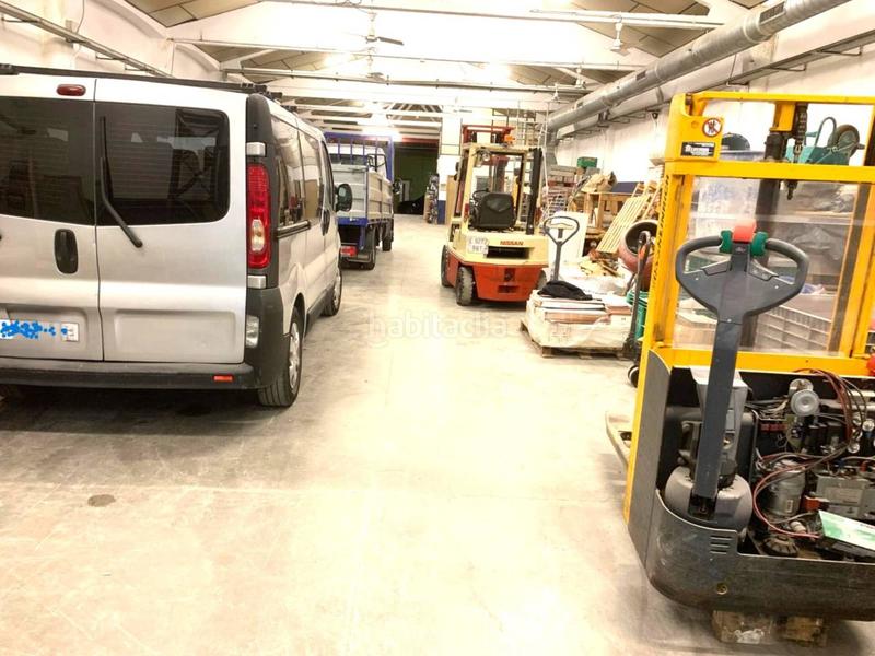 Foto fdcf9ede-c7f9-4e73-8753-6e6b551e2cfa. Bâtiment à usage industriel dans Gràcia Sabadell