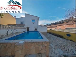 Haus in Viladecavalls. Casa en venta en sant miquel de gonteres.