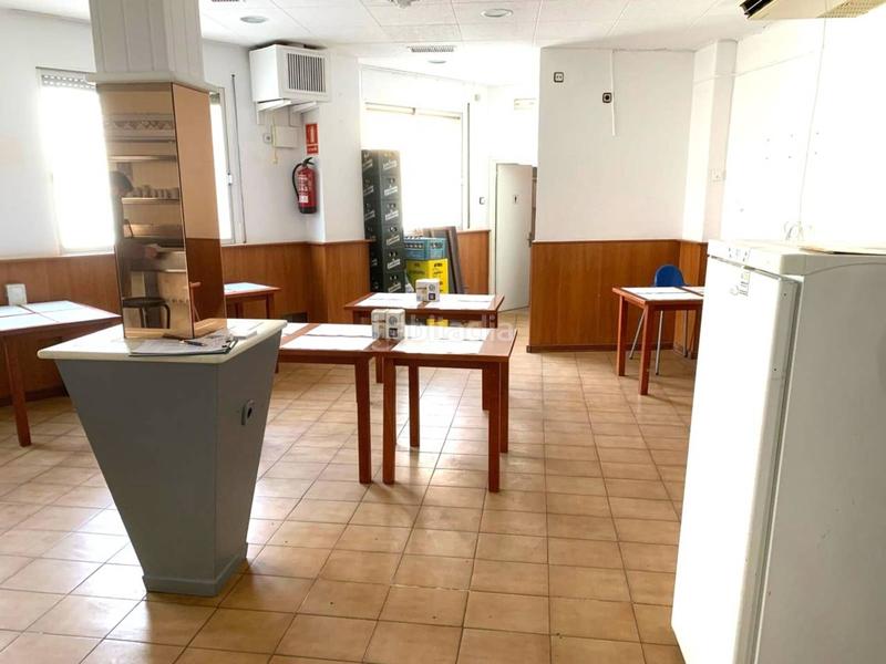 Foto d04c071a-0cca-4508-a69b-34b46f413944. Local commercial dans La Maurina Terrassa