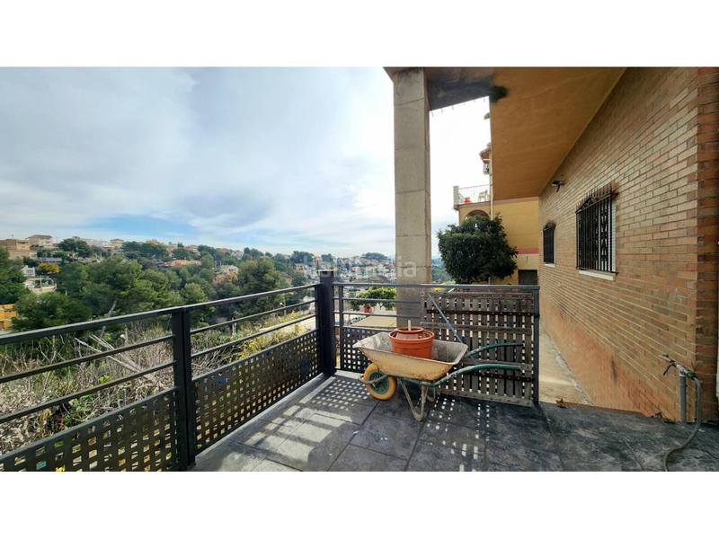 Foto 521ba919-c2cd-4480-b313-b9f0b30978f9. Casa amb aparcament a Castellnou-Can Mir-Can Solà Rubí
