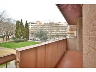 Dúplex  Mare de déu del pilar. Duplex en venta en sant peresanta caterinala ribera08003