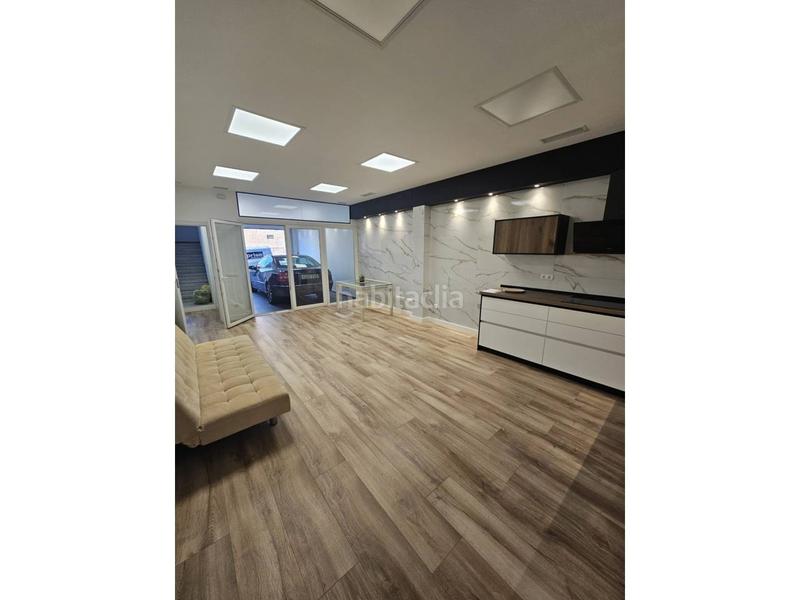 Foto 618488ec-c359-4828-850f-f98e6db4eb9a. Local comercial local en venta en ca nanglada08222 en Terrassa