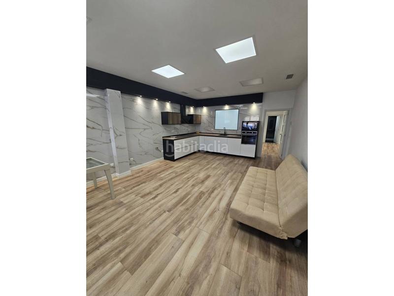 Foto f0a81fbf-4889-4a13-8a7d-594c9230537f. Local comercial local en venta en ca nanglada08222 en Terrassa