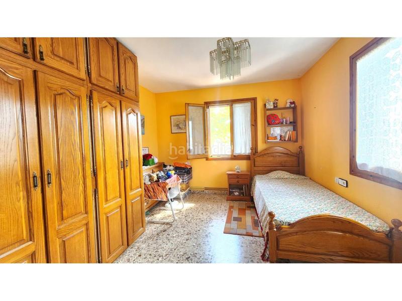 Foto 15045a3e-f28f-445d-92b8-cff0fb9200e6. Casa actualmente dos viviendas en una, con facilidad para volver a tener una unica vivienda. en Barberà del Vallès