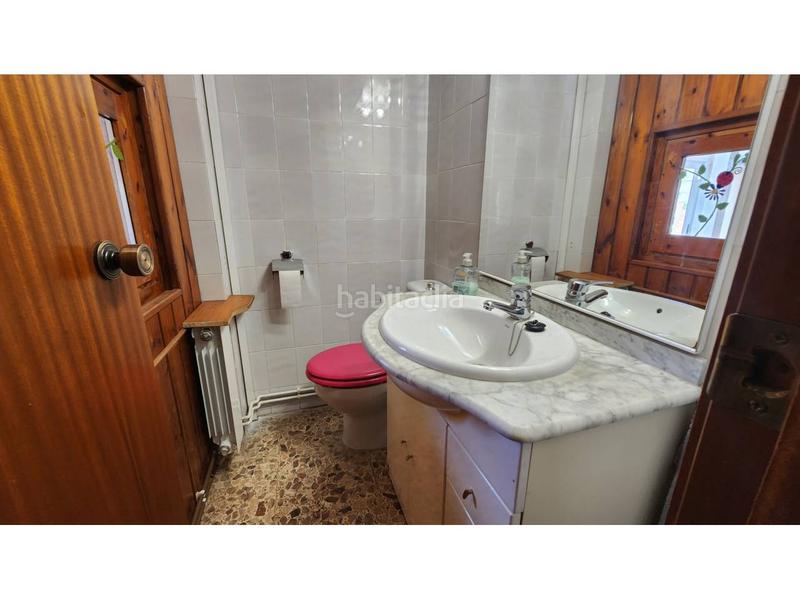 Foto 2258884b-8f11-4ea1-9ee6-7ed1d91faf68. Casa actualmente dos viviendas en una, con facilidad para volver a tener una unica vivienda. en Barberà del Vallès