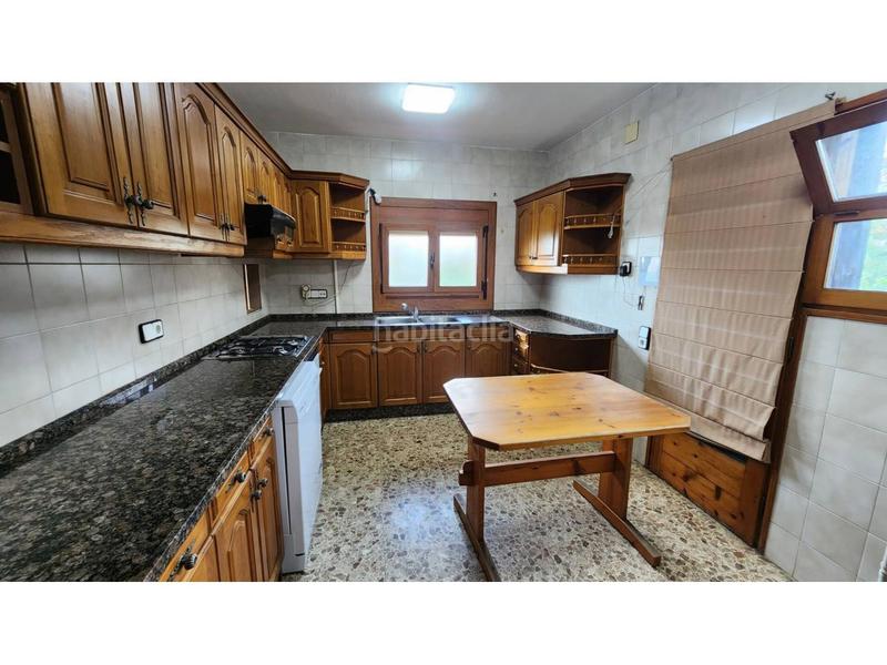 Foto 4c89e115-1313-4b8a-a94a-609bf105ce47. Casa actualmente dos viviendas en una, con facilidad para volver a tener una unica vivienda. en Barberà del Vallès