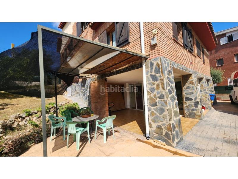 Foto 5314a975-23a4-4979-baaa-a71dc9b8fa14. Casa actualmente dos viviendas en una, con facilidad para volver a tener una unica vivienda. en Barberà del Vallès