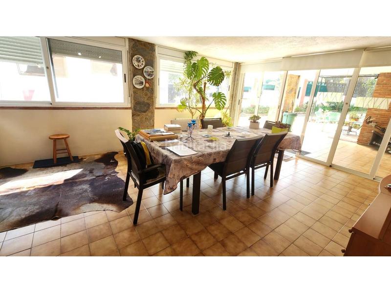 Foto 677760b5-b508-42f7-9c34-1d6153e8ec9f. Casa actualmente dos viviendas en una, con facilidad para volver a tener una unica vivienda. en Barberà del Vallès
