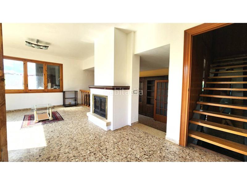 Foto aa4ce8f6-1302-43fc-8662-957180dfe90c. Casa actualmente dos viviendas en una, con facilidad para volver a tener una unica vivienda. en Barberà del Vallès