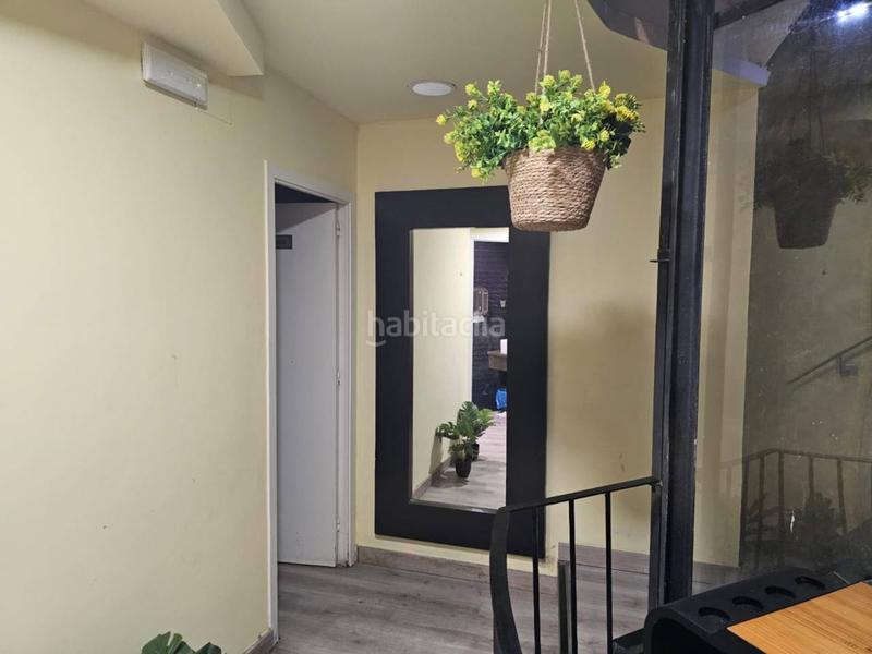 Foto 99400304-174c-4240-ba7f-4827eed1b702. Traspaso local comercial local en traspaso en centre en Terrassa