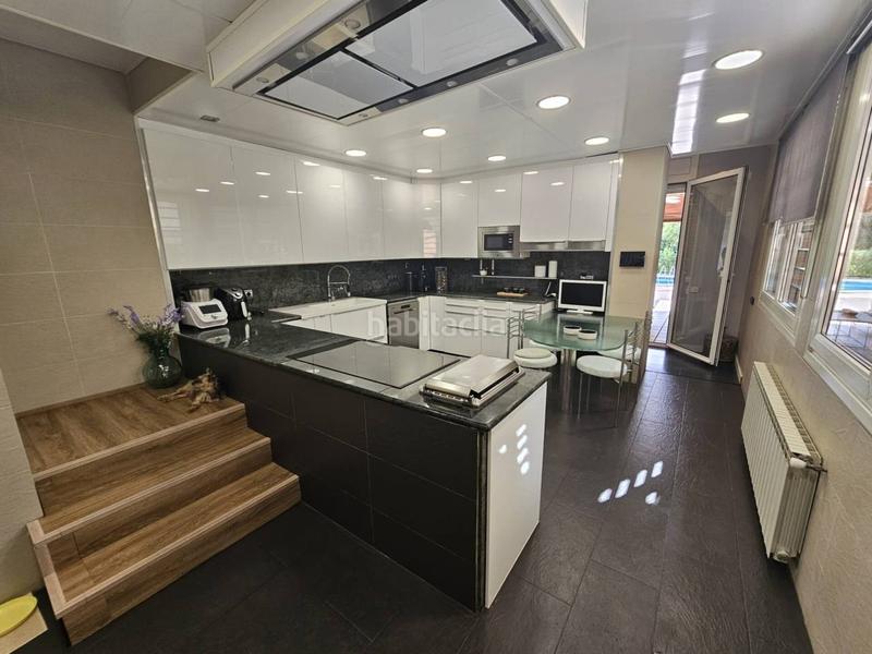 Foto 04580071-00b9-4030-a675-8b9141b582bd. Casa con riscaldamento parcheggio piscina in Can Llobateres-Can Pallars Sant Quirze del Vallès