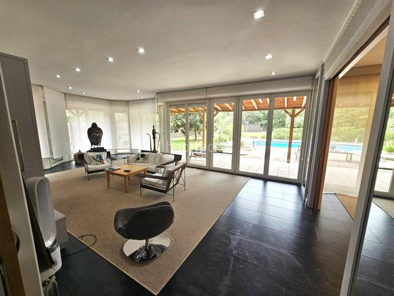 Foto 5a0c1449-4f42-4e04-a24d-c1f7eacd4288. Casa con riscaldamento parcheggio piscina in Can Llobateres-Can Pallars Sant Quirze del Vallès