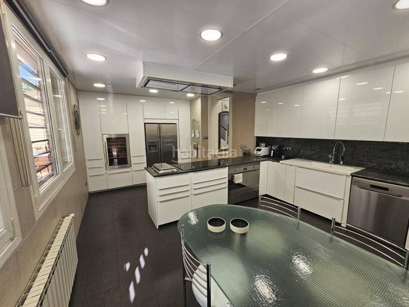 Foto ea802528-d436-4023-b5c6-ac22d24e70b7. Casa con riscaldamento parcheggio piscina in Can Llobateres-Can Pallars Sant Quirze del Vallès