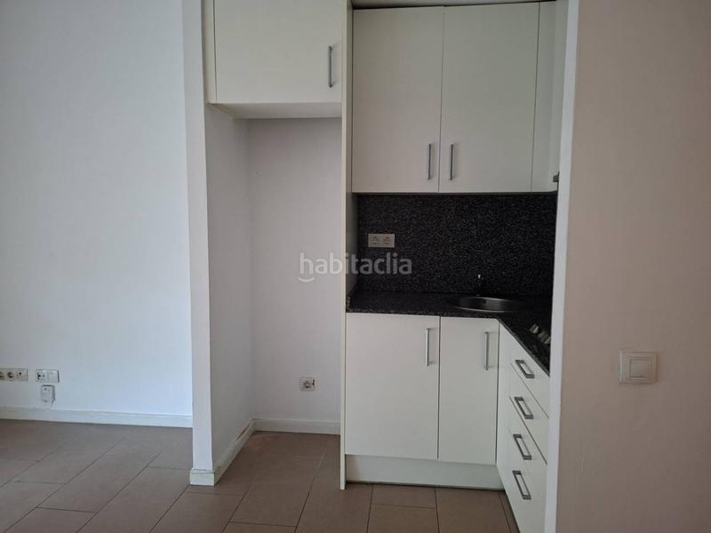 Foto 886a521c-a5e6-4c30-93ed-1f1a42a6dc49. Appartamento con riscaldamento parcheggio in Ca n'Anglada Terrassa