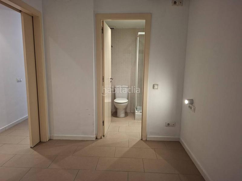 Foto b05a9b56-e676-4613-8fe6-8f5037570b07. Appartamento con riscaldamento parcheggio in Ca n'Anglada Terrassa