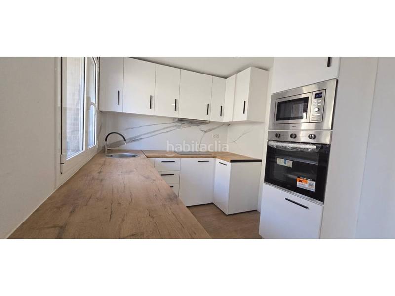 Foto 93ca0d3f-7df9-452b-988f-31578ae9ac70. Attico con riscaldamento in Progrés Rubí