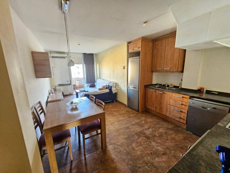 Foto 35b86340-0a6b-4b8a-a6aa-81a6c29fcb40. Dachwohnung mit heizung in Segle XX Terrassa