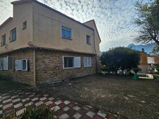 Maison à Castellbell i el Vilar. Casa unifamiliar en venta en castellbell i el vilar