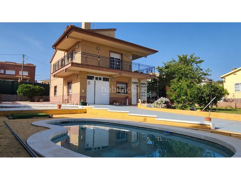 Foto 4eacb26b-634b-4a54-8c45-379d4b880146. Casa amb calefacció aparcament piscina a Piera