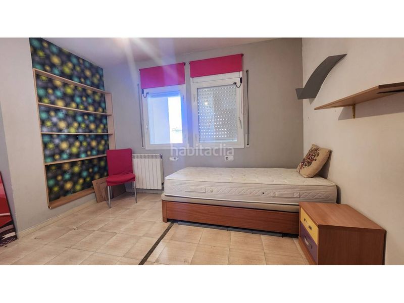 Foto 481f77fe-53d4-4b73-af59-592833ae141f. Pis amb calefacció aparcament a Roc Blanc Terrassa