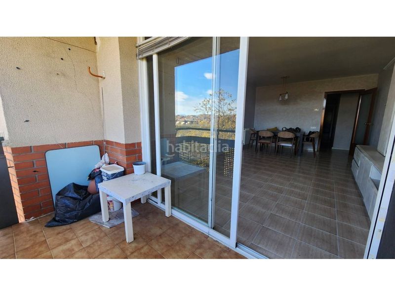 Foto 8a622515-8ac0-4b9b-936c-8838f81e06ef. Pis amb calefacció aparcament a Roc Blanc Terrassa