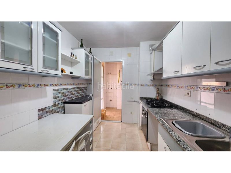 Foto b95c3e71-36f3-4279-98df-d71a390a4e14. Pis amb calefacció aparcament a Roc Blanc Terrassa