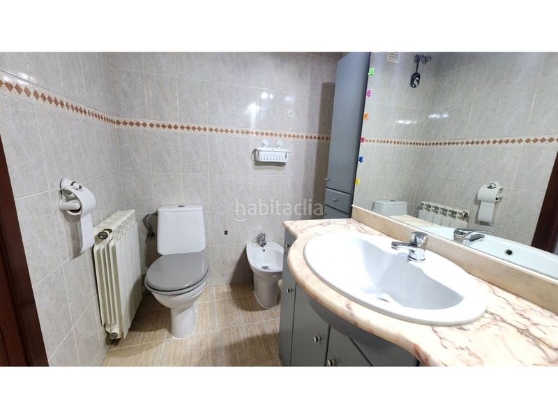 Foto de11a186-0860-4bac-bcce-9a88a703ade6. Pis amb calefacció aparcament a Roc Blanc Terrassa