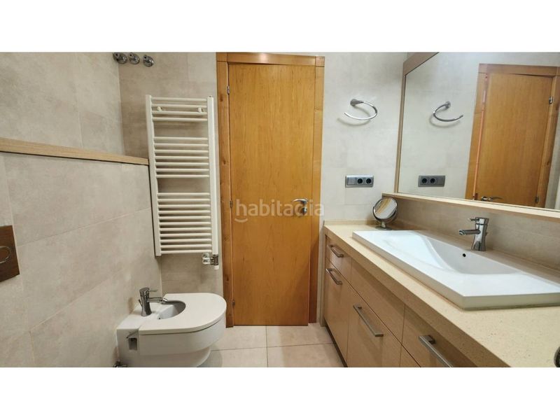 Foto 2cce9c07-a51b-4fed-ab6a-94d0fecc721f. Pis amb calefacció a Vallparadís - Antic Poble de Sant Pere Terrassa