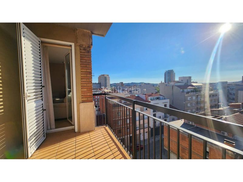 Foto 7b2b333e-7aa5-442e-9366-93aec502e2c0. Pis amb calefacció a Vallparadís - Antic Poble de Sant Pere Terrassa