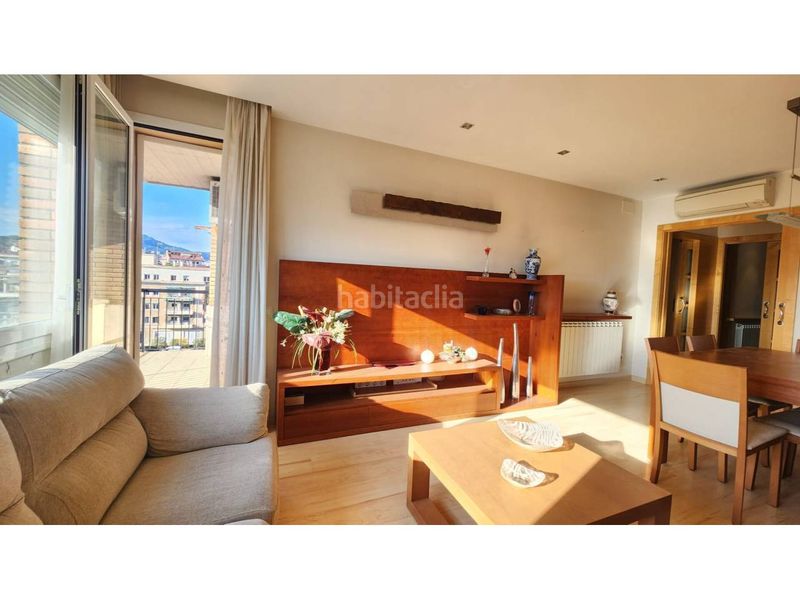 Foto f8155346-c90c-4f94-9c98-7dbf214d4e89. Pis amb calefacció a Vallparadís - Antic Poble de Sant Pere Terrassa