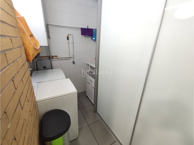 Foto 0681a12a-7f96-48f6-af98-2c5549bc9d22. Pis amb calefacció aparcament a Mercat Rubí