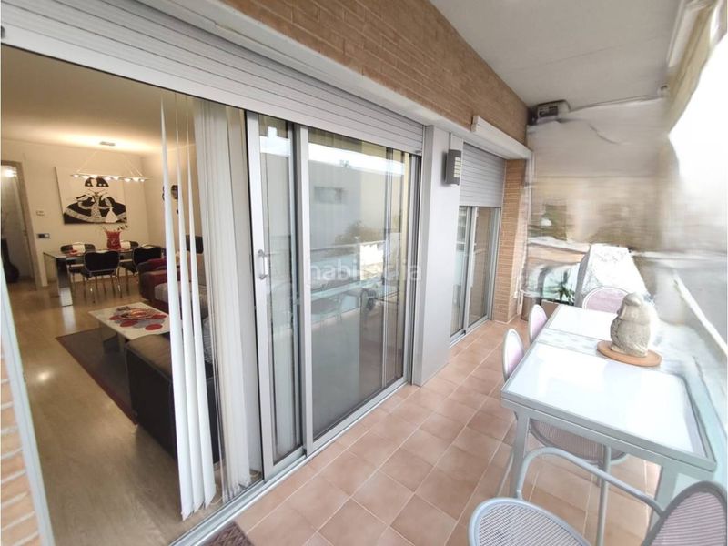 Foto 4c8f44a1-87f1-4171-922a-746cde576288. Pis amb calefacció aparcament a Mercat Rubí