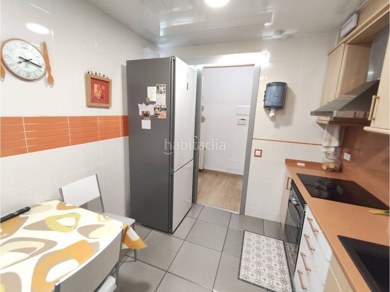 Foto 5ea24157-4925-4a95-939e-baee20bd89e7. Pis amb calefacció aparcament a Mercat Rubí