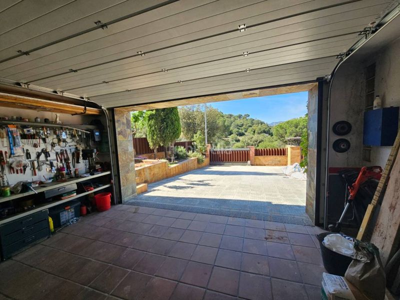 Foto 106f4e97-6d5b-4790-a03c-fa017fd649be. Casa  en venta en Rellinars