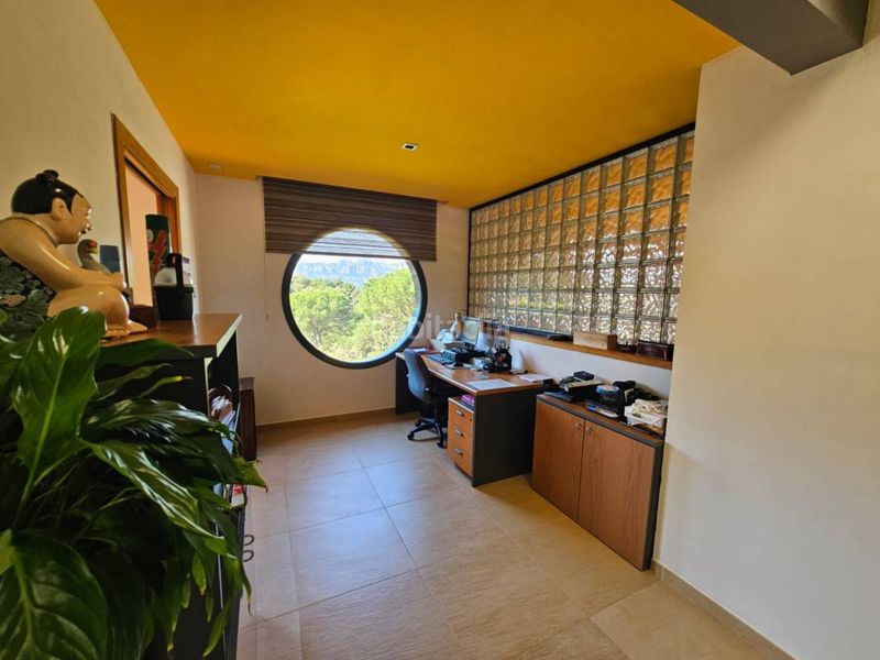 Foto 37d9582a-b68b-44fa-93a7-616b75f3a5ff. Casa  en venta en Rellinars