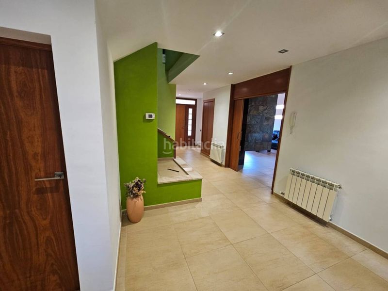 Foto a77a338b-6f43-47ca-b313-62aa4e905880. Casa  en venta en Rellinars