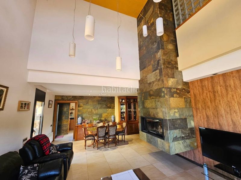 Foto d993e6c5-b431-4eeb-8cc4-7295ddf828c7. Casa  en venta en Rellinars