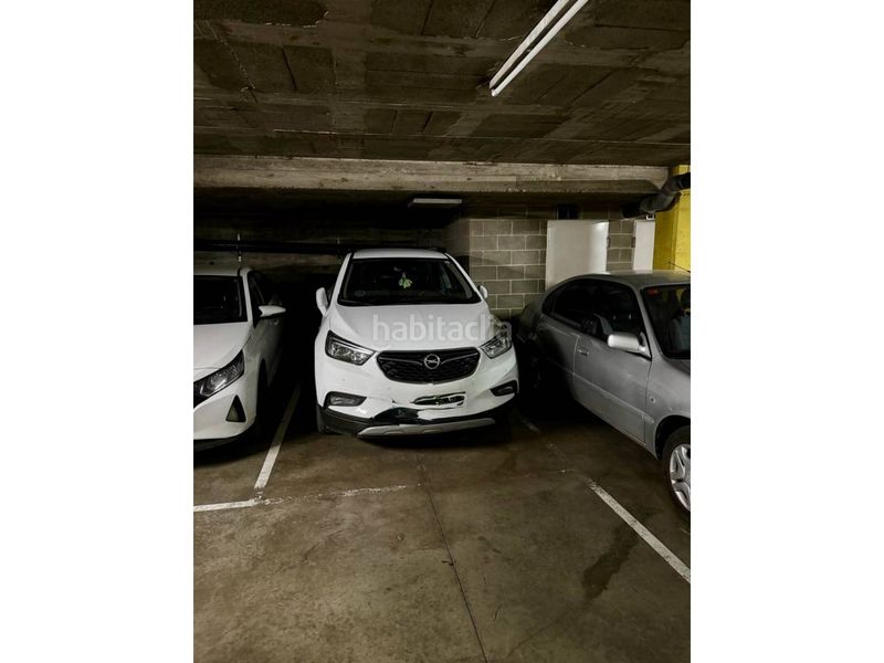 Foto cbb33d2d-74fd-4478-a3eb-64a0642c246f. Pis a Mercat Rubí