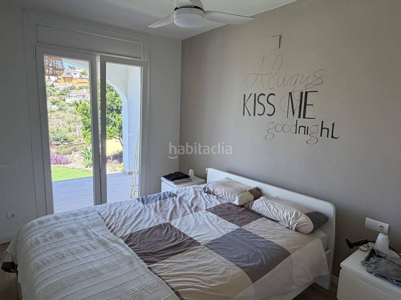 Foto 5d3d2d85-be8d-4ee3-ba0c-37f8c65d795e. Casa descubre esta espectacular casa exclusiva en Segur de daltles brises43882 en Segur de Calafell
