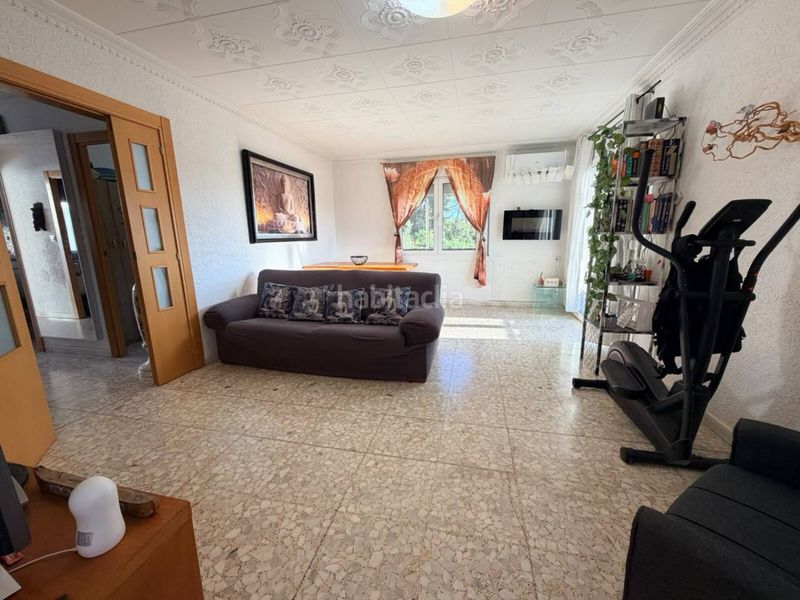 Foto e60c8468-841b-4274-b456-96a351398349. Casa amb calefacció aparcament piscina a Castellnou-Can Mir-Can Solà Rubí