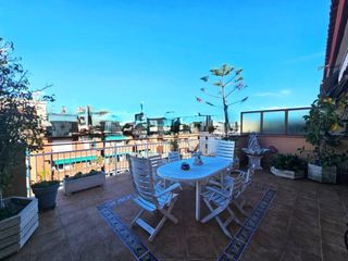Etagenwohnung  Calle numancia. Ático en venta en les corts a 850m del centro comercial lilla di