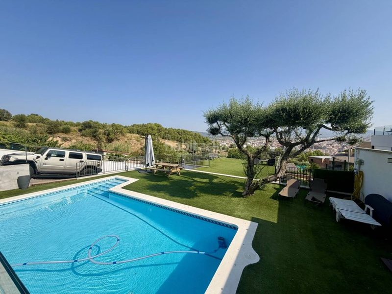 Foto 6b880bb6-e844-468a-96df-74218091f071. Casa amb calefacció piscina a Can Palet de Vista Alegre Terrassa