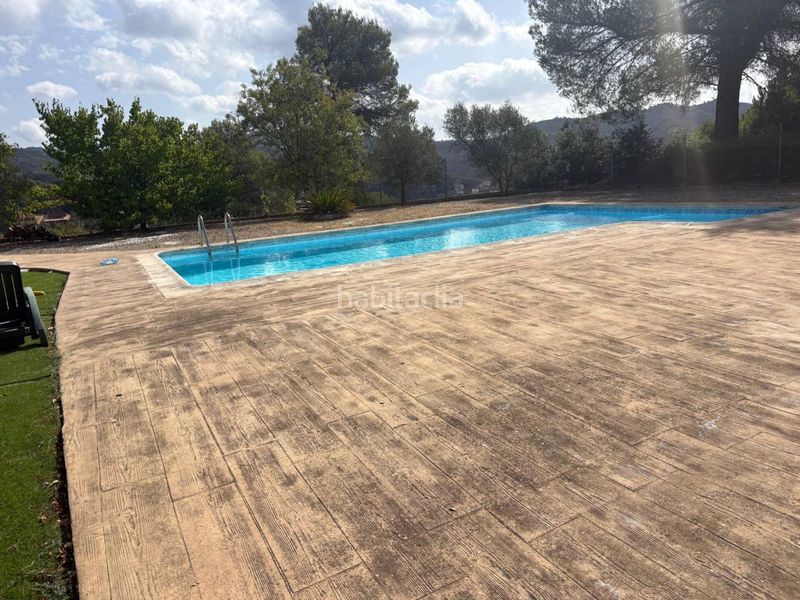 Foto 1372a228-7a1d-4919-b96e-1aa02b1e99b6. Casa amb calefacció aparcament piscina a Vacarisses