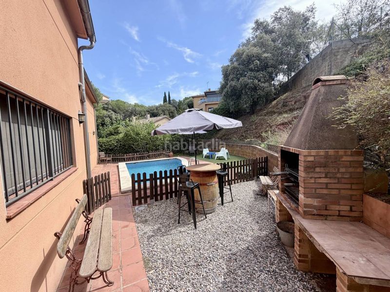 Foto 8b38619b-20dd-433a-8ac9-e25021db62fc. Casa amb calefacció aparcament piscina a Vacarisses