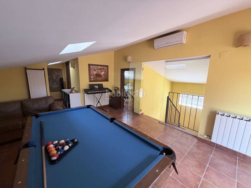 Foto 9c7fecb4-e866-4bd1-8f49-a823530525e1. Casa amb calefacció aparcament piscina a Vacarisses