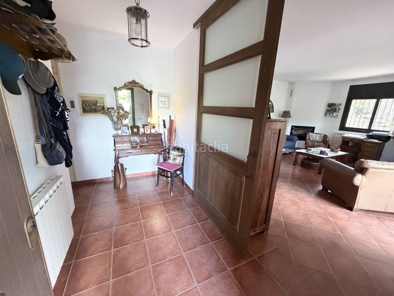 Foto ce590ae8-2ac7-40bc-8921-1b3bbf1b7030. Casa amb calefacció aparcament piscina a Vacarisses