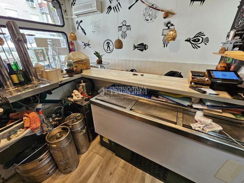 Foto 5e2825e2-42d5-4aae-a05f-3a1e5f87315a. Locale commerciale con riscaldamento in Salvador Madrid