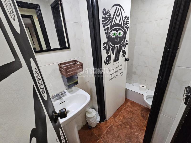 Foto 85854853-c6d4-414d-8e08-3ed3f46fd1c8. Locale commerciale con riscaldamento in Salvador Madrid