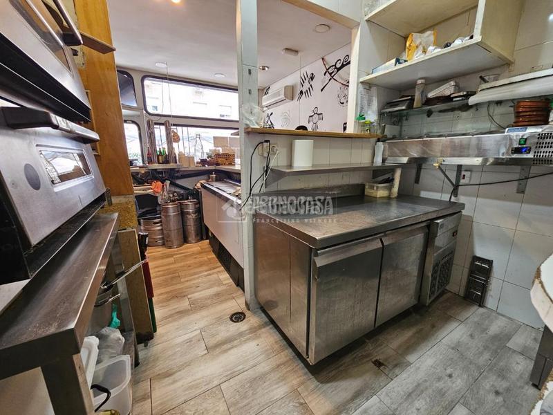 Foto ff90f96d-d9dc-40a9-b1ce-4257bf8397a9. Locale commerciale con riscaldamento in Salvador Madrid