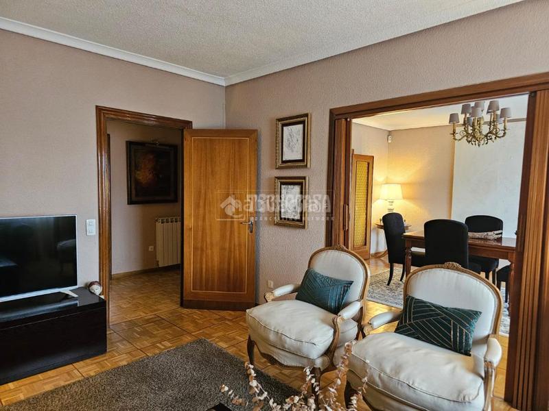Foto 6fa7b159-de78-4974-b7da-d5dc133c5921. Appartement avec parking dans Concepción Madrid